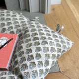 Florence Settle Cushion