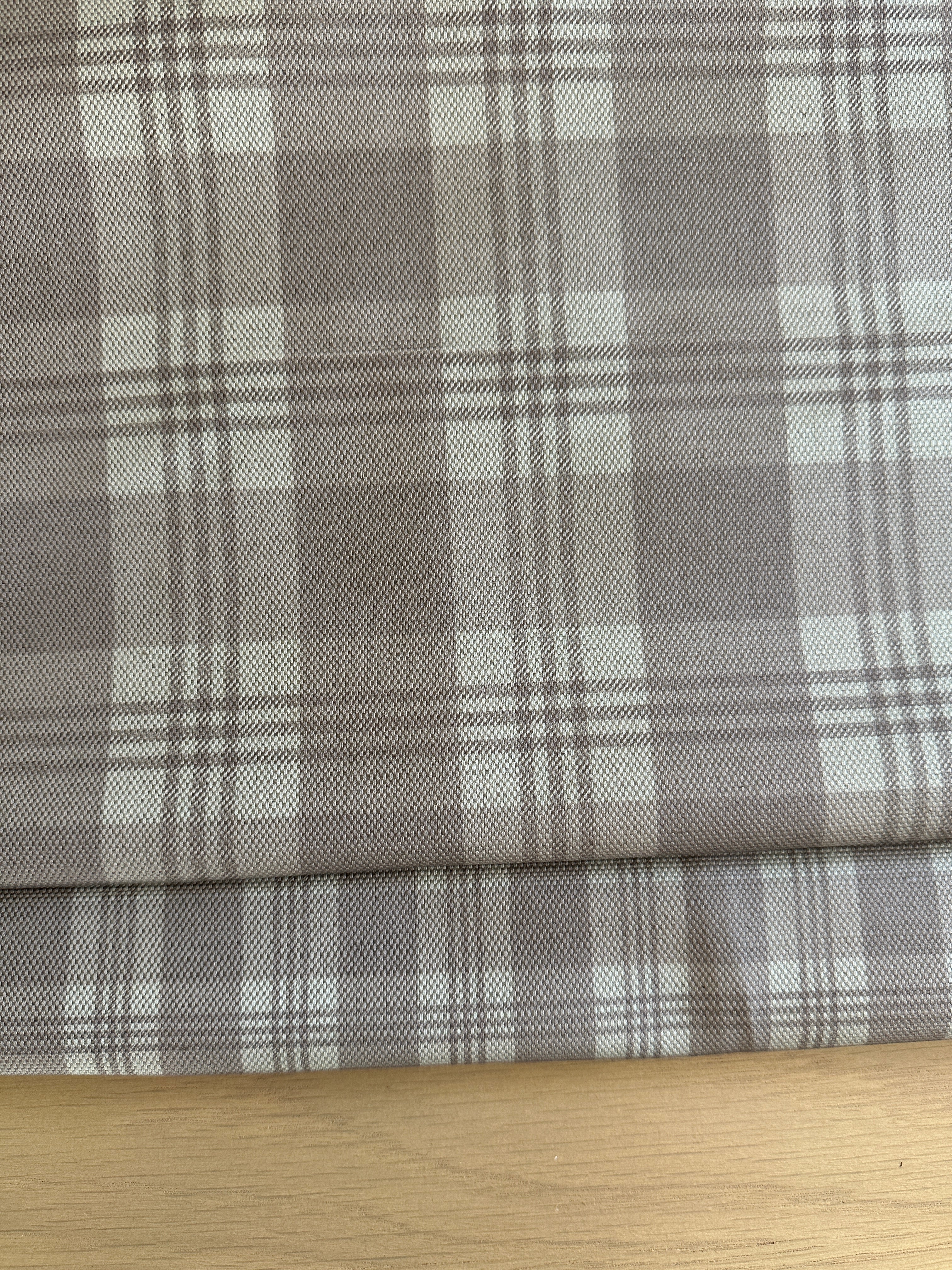 Plaid in Latte