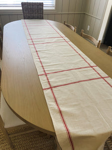 Vintage Parisian Table Runner